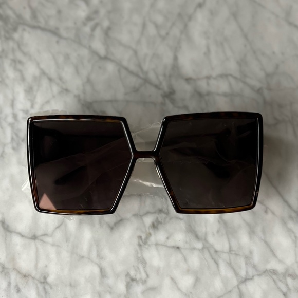 30MONTAIGNE SU Square Injected Sunglasses - Picture 2 of 7